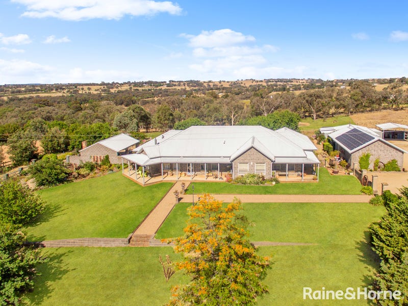 121 Normans Road, Young, NSW 2594 House for Sale