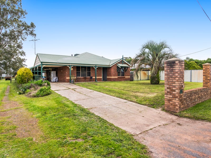 1281 Railway Pde, Bullsbrook, WA 6084 House for Sale