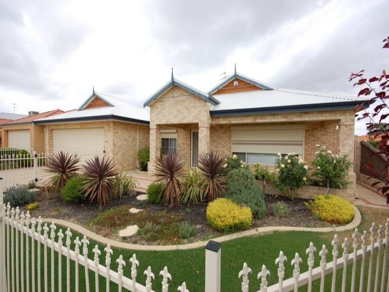 51 Mariners Cove Drive, Dudley Park, WA 6210