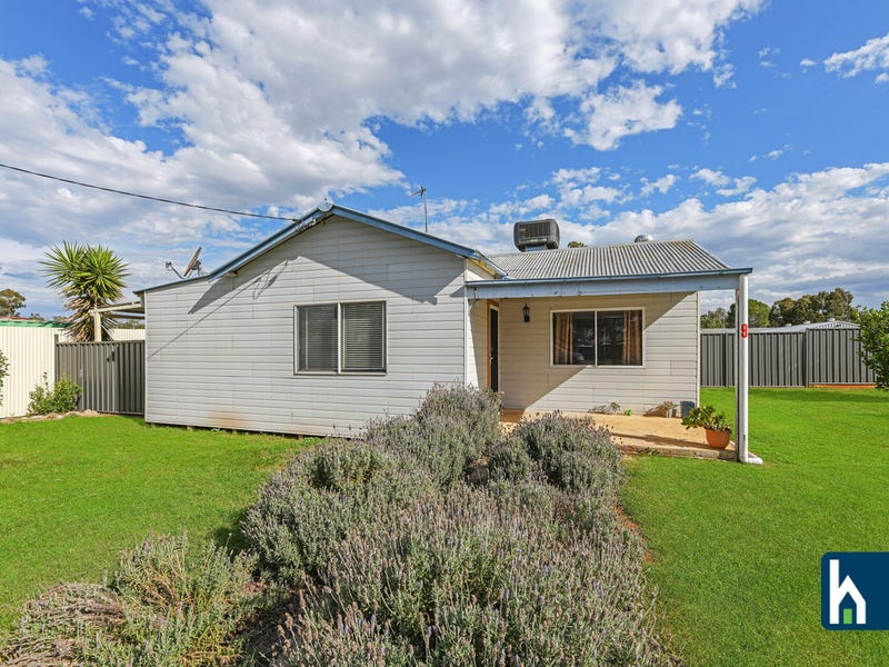911 Pine Street, Curlewis, NSW 2381 House for Sale