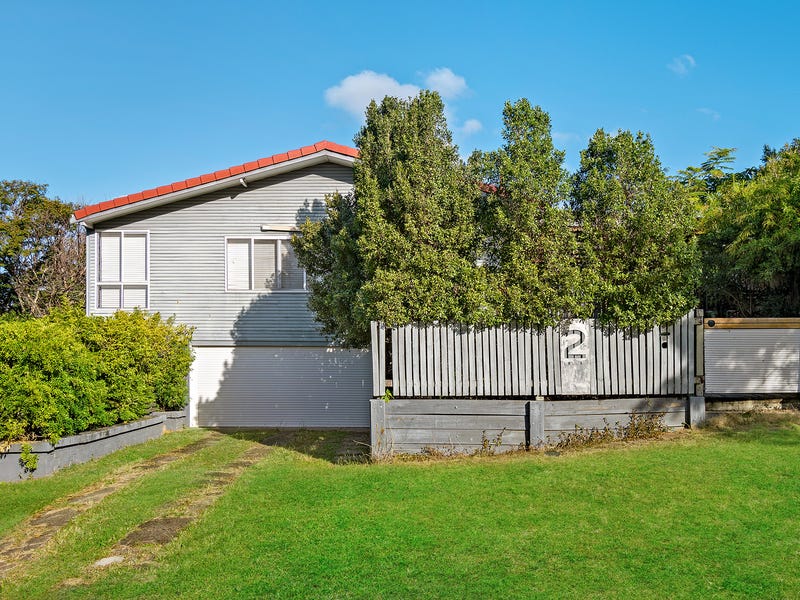 2 Cecile Street, Balmoral, Qld 4171 Property Details