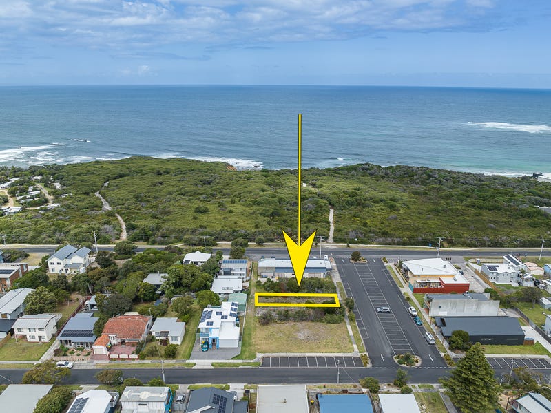 12 Market Place, Cape Paterson, VIC 3995