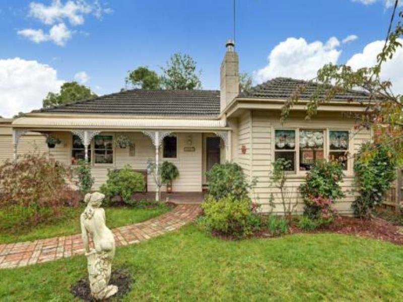 119 Mt Dandenong Road, Ringwood East, VIC 3135