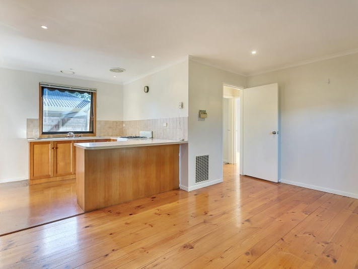 131 Rosedale Grove, Frankston South, VIC 3199