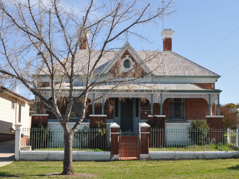 126 Lambert Street, Bathurst, NSW 2795