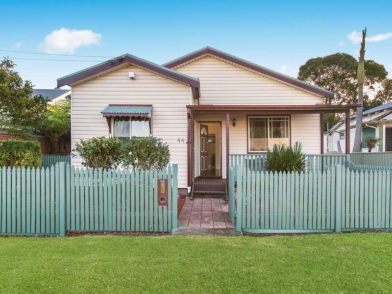 44 Mitchell Road, Woonona, NSW 2517 Property Details