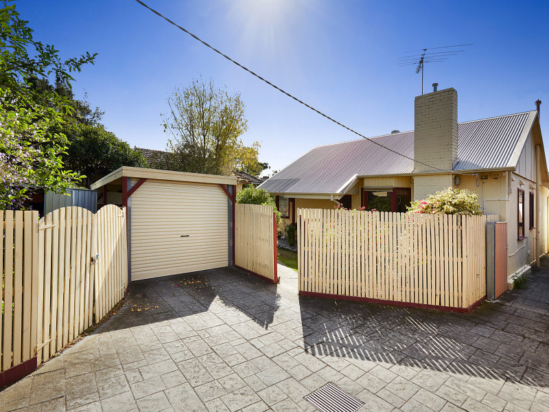 1-554-bluff-road-hampton-vic-3188-property-details