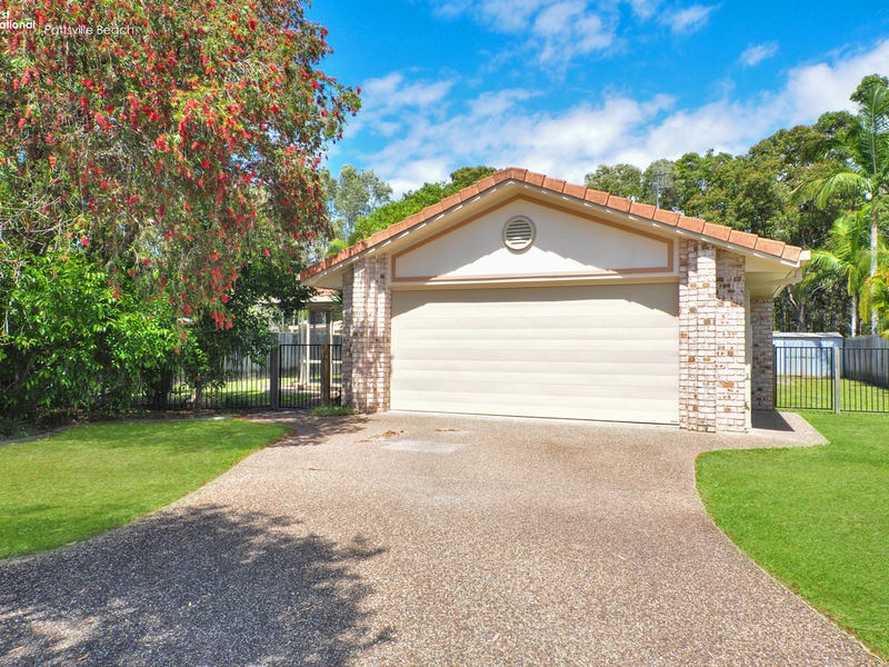 6 Kippax Place, Pottsville, NSW 2489