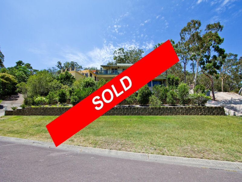 10 Canomii Close, Nelson Bay, NSW 2315