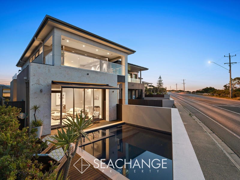 1/710 Esplanade, Mornington, Vic 3931 Property Details