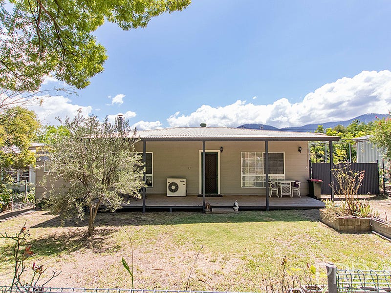 8 Lampe Street, Talbingo, NSW 2720 Property Details