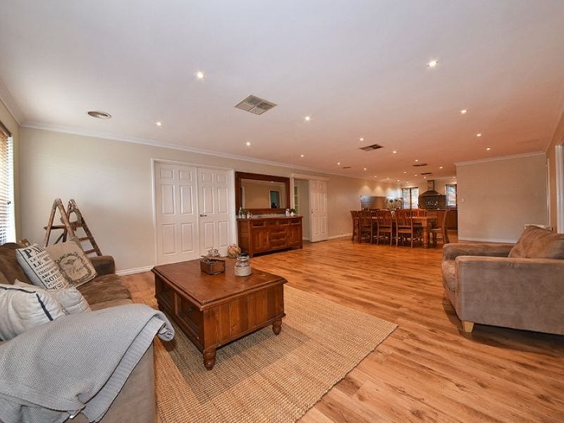 14 Linwood Close, Tapping, WA 6065 Property Details