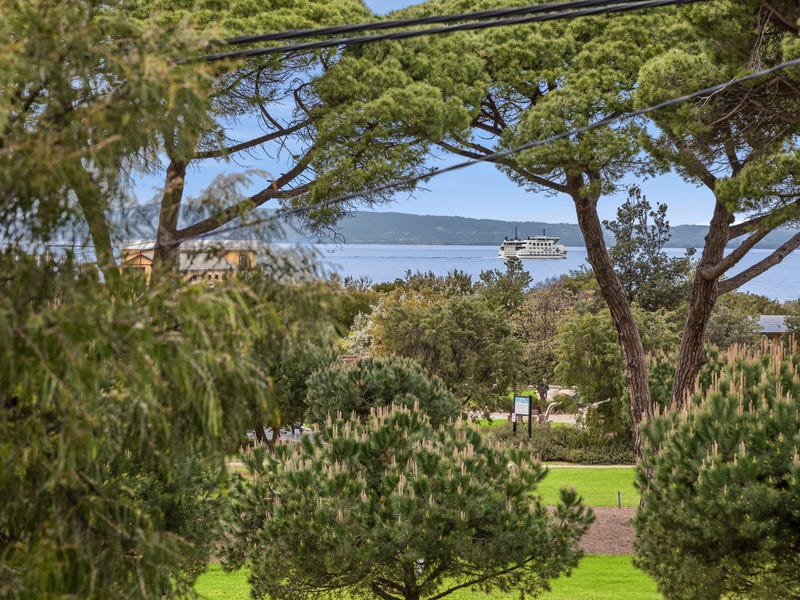 1/14 Gellibrand Street, Queenscliff, Vic 3225 House for Sale