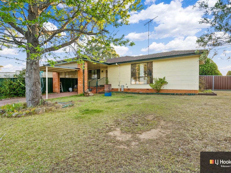 8 Macleay Street, Bradbury, NSW 2560 - Property Details