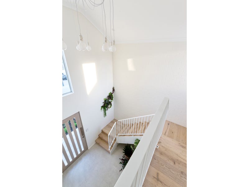 Houses for Sale in Shoalwater, WA 6169 (+1 location) Pg. 11