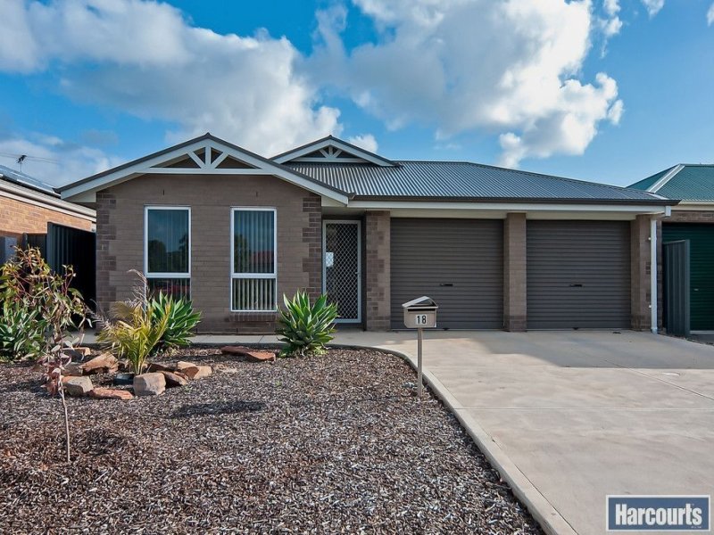 18 Almond Circuit, Munno Para West, SA 5115 - Realestate.com.au