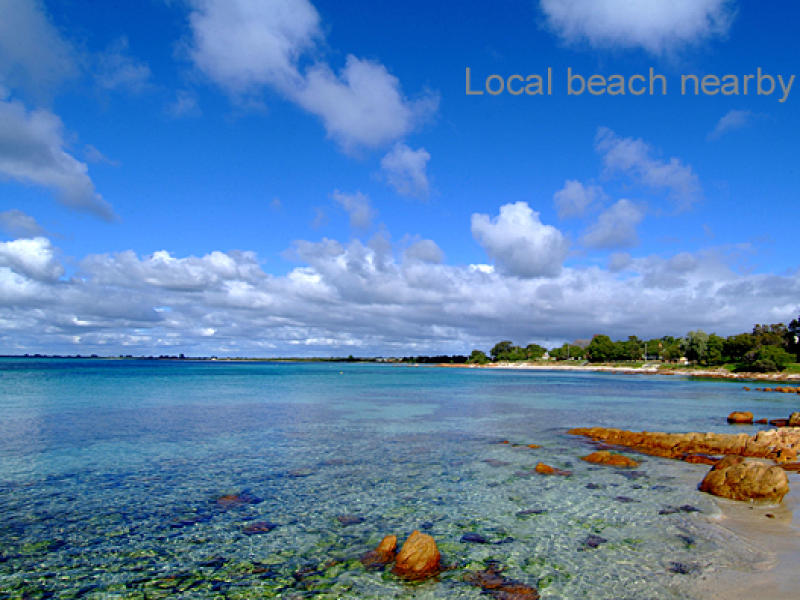 30 Beach Road, Dunsborough, WA 6281 Property Details