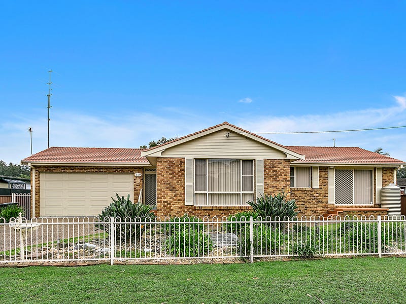 210 Lakeview Parade, Primbee, NSW 2502