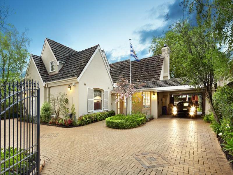 89 Mont Albert Road, Canterbury, Vic 3126 Property Details