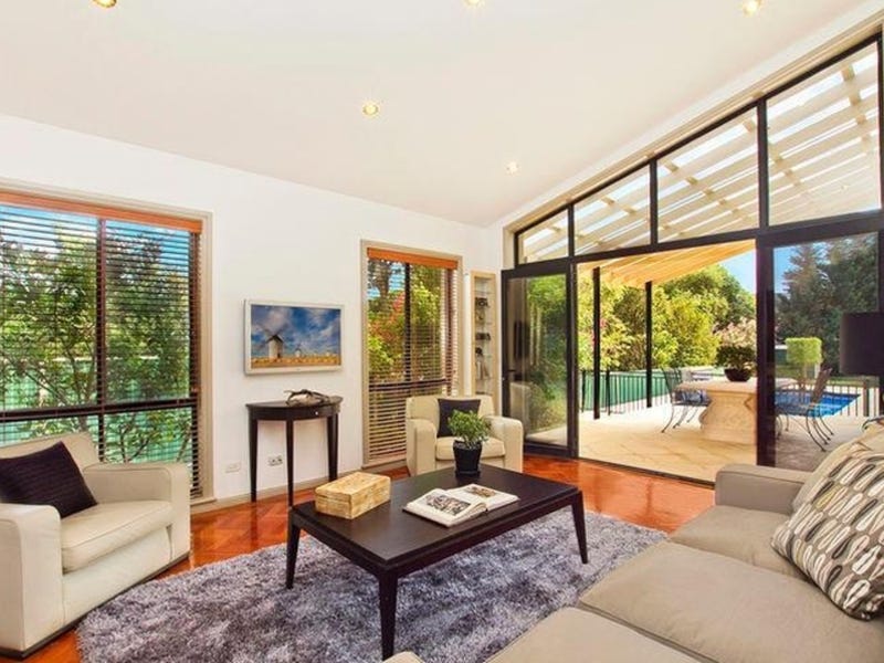 9A Western Crescent, Gladesville, NSW 2111 Property Details