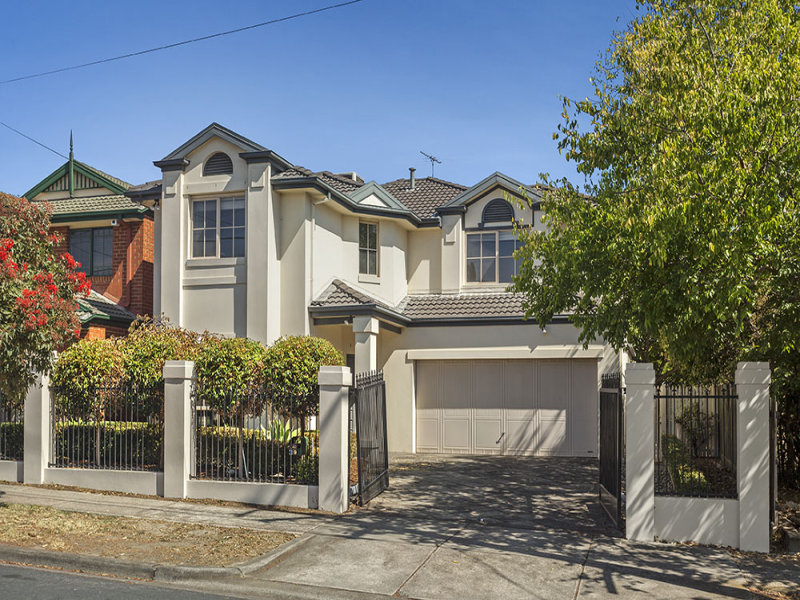 9 Hazel Drive, Templestowe Lower, VIC 3107