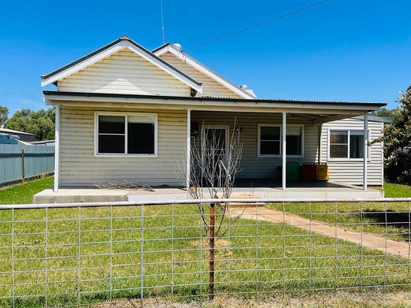 10 Bathurst Street, Condobolin, NSW 2877 Property Details
