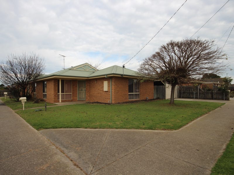 15 Church Street, Grovedale, VIC 3216