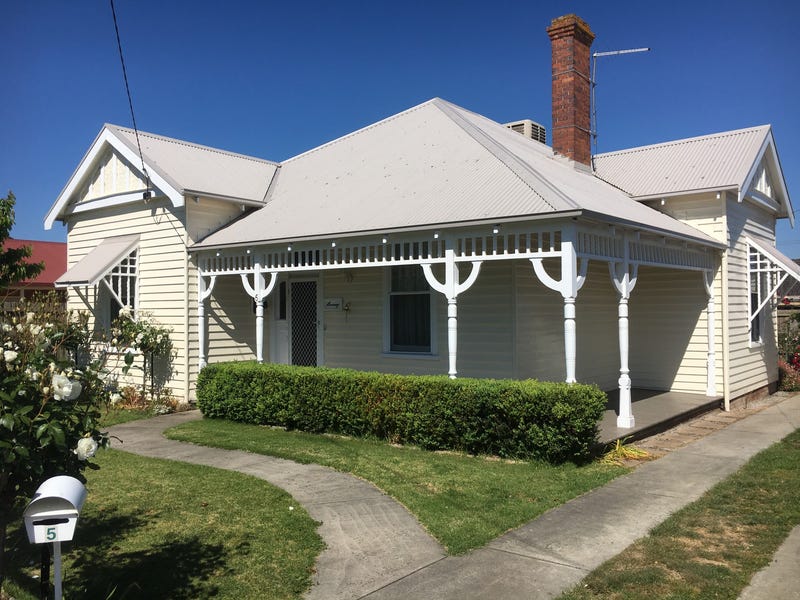 5 Mclaughlin Street, Colac, Vic 3250