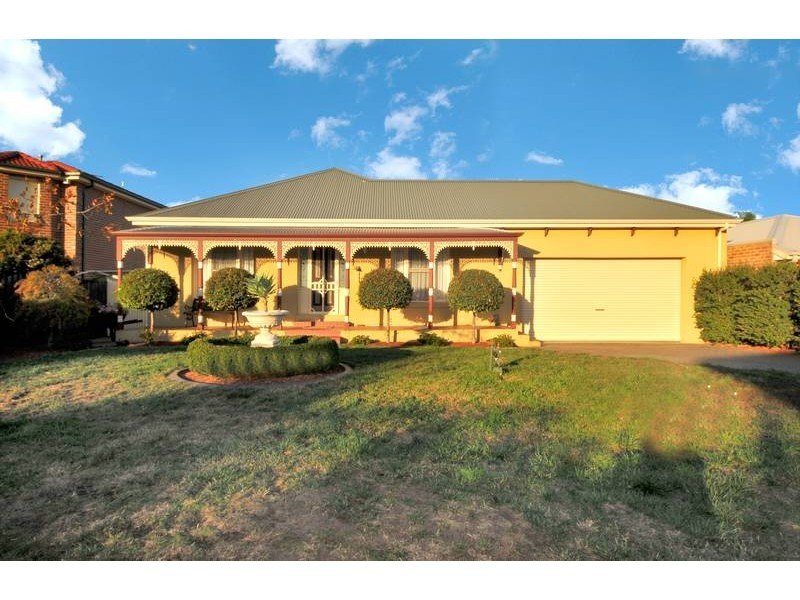 18 Nicholson Court, Greenvale, Vic 3059 Property Details