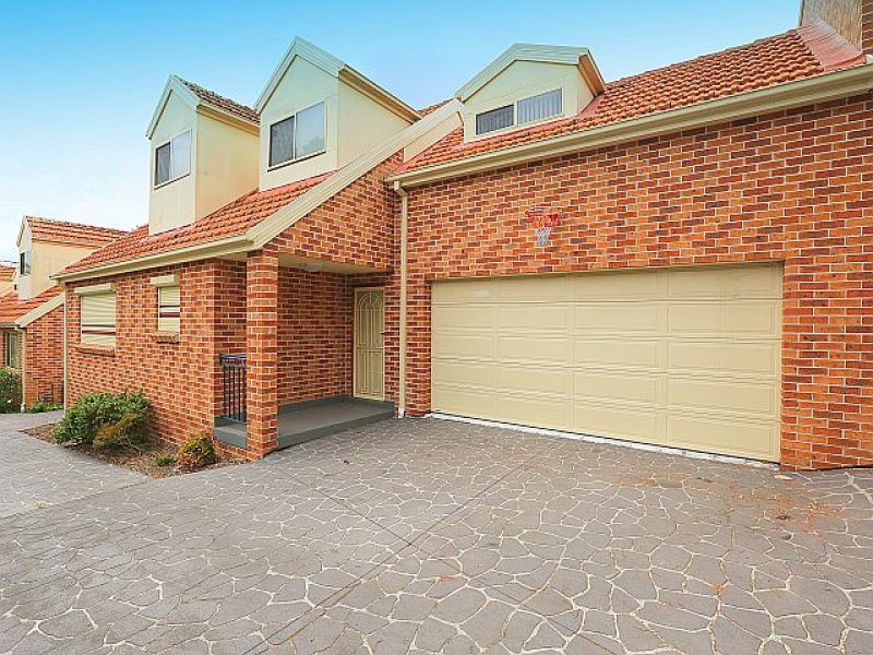 2/42 Batt Street, Sefton, NSW 2162 Property Details