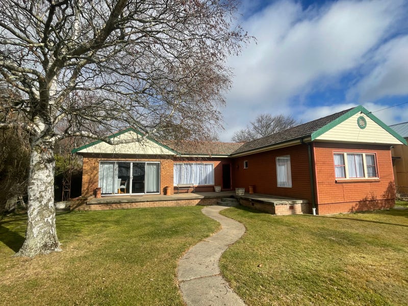 68 Oberon Street, Oberon, NSW 2787 House for Sale