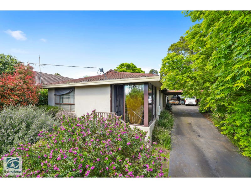 24 Charles Street, Warragul, Vic 3820 Property Details