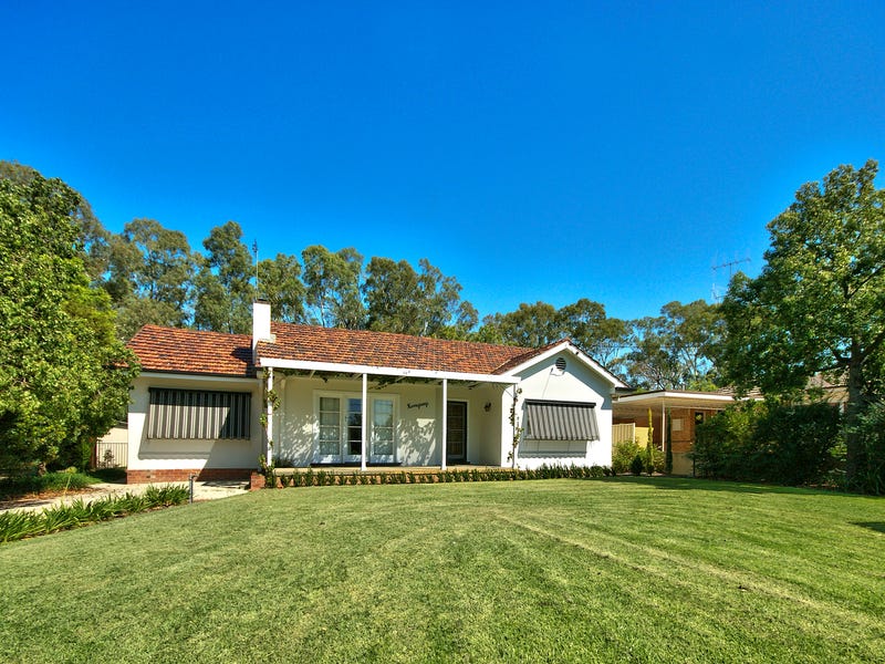 364 Victoria Street, Deniliquin, NSW 2710