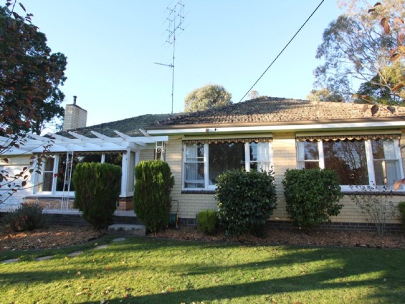 1747 Geelong Road, Mount Helen, VIC 3350