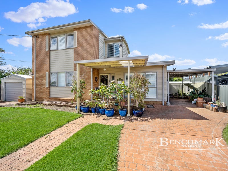 16 Hillcrest Avenue, Moorebank, NSW 2170 House for Sale realestate