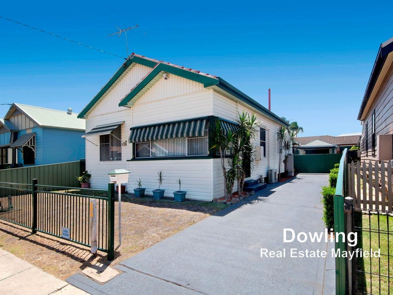 21 Street, Mayfield East, NSW 2304 21 Street, Mayfield East, NSW 2304