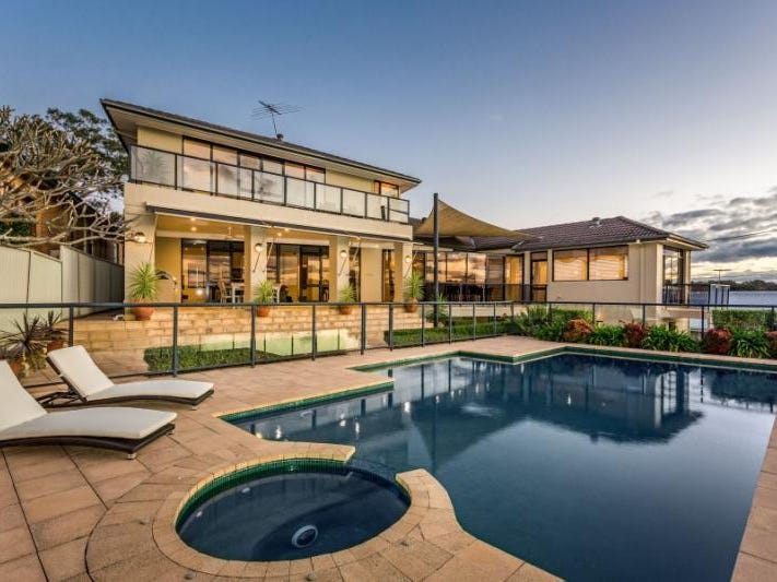 87 Queens Road, Connells Point, NSW 2221