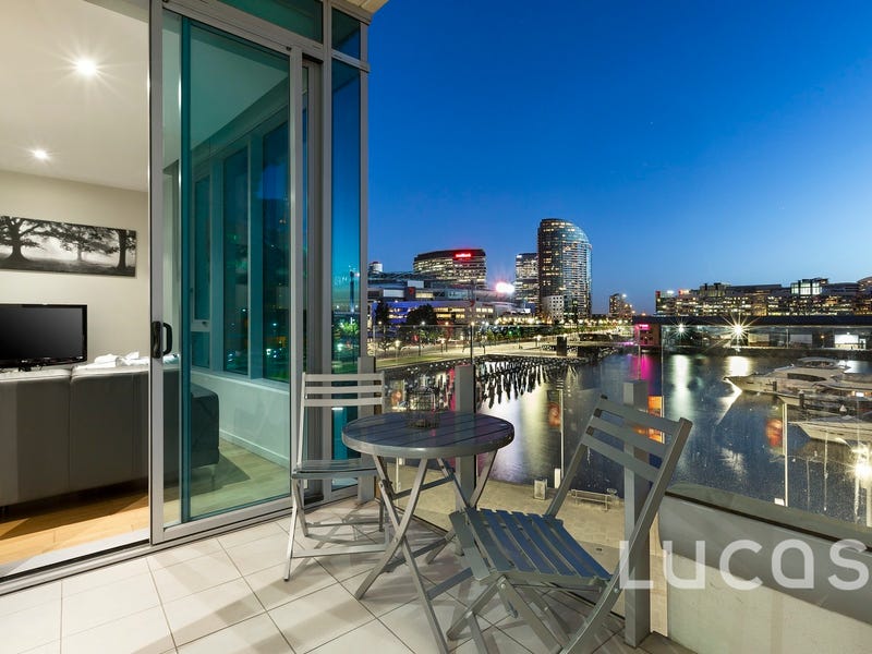 204/2 Newquay Promenade, Docklands, Vic 3008 Property Details
