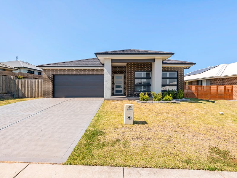 27 Plover Circuit, Aberglasslyn, NSW 2320