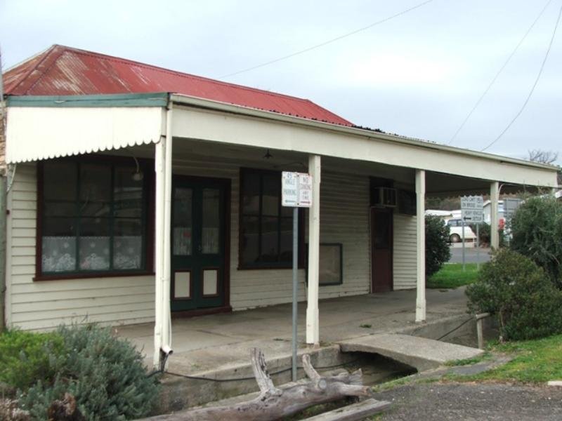 5 Service Street, Clunes, VIC 3370