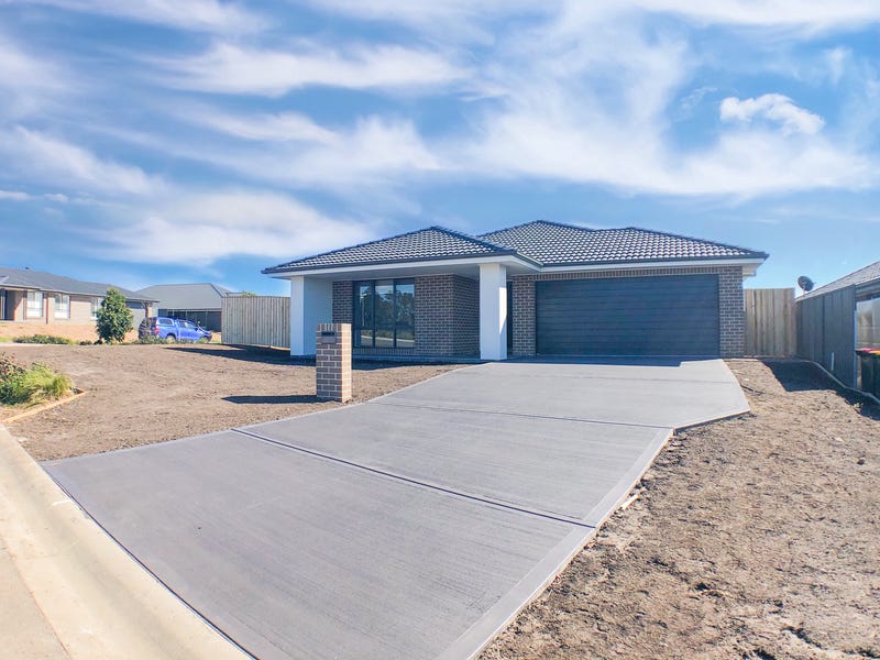 70 Redwood Drive, Gillieston Heights, NSW 2321