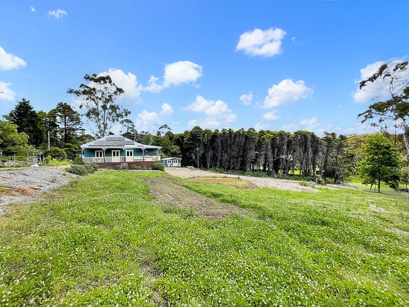 62 Winbourne Road, Hazelbrook, NSW 2779 Property Details
