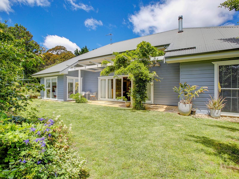 4 Ella Street, Bundanoon, NSW 2578 Property Details