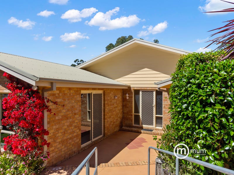17 Bushland Avenue, Mollymook, NSW 2539 Property Details