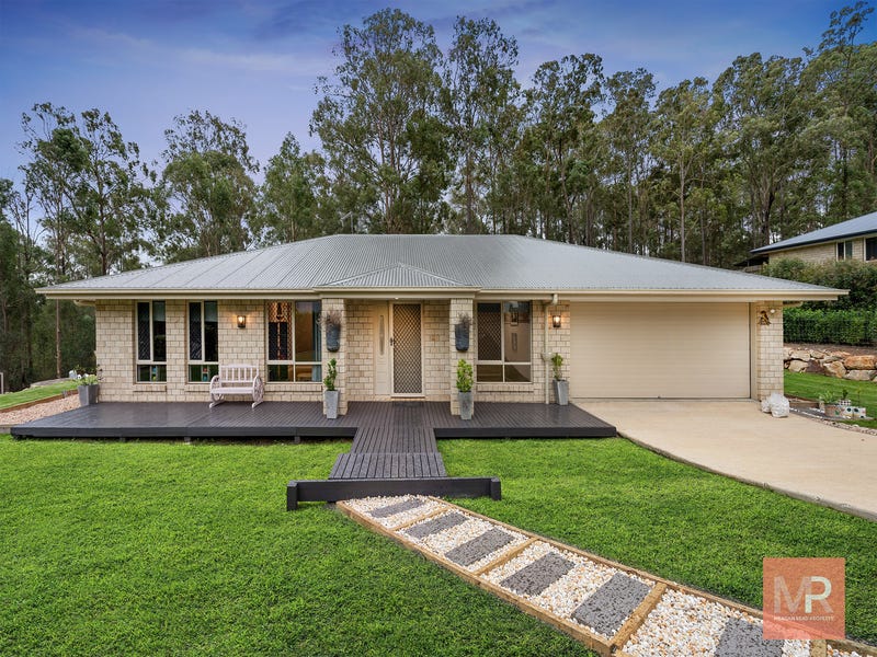3337 Foxtail Court, Woodhill, QLD 4285