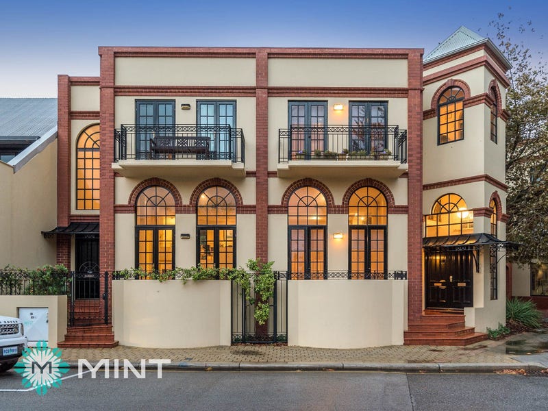 13/58 Henry Street, Fremantle, WA 6160