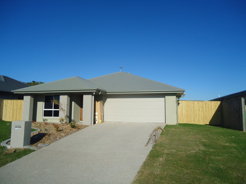 69 Whitehaven Drive, Blacks Beach, QLD 4740