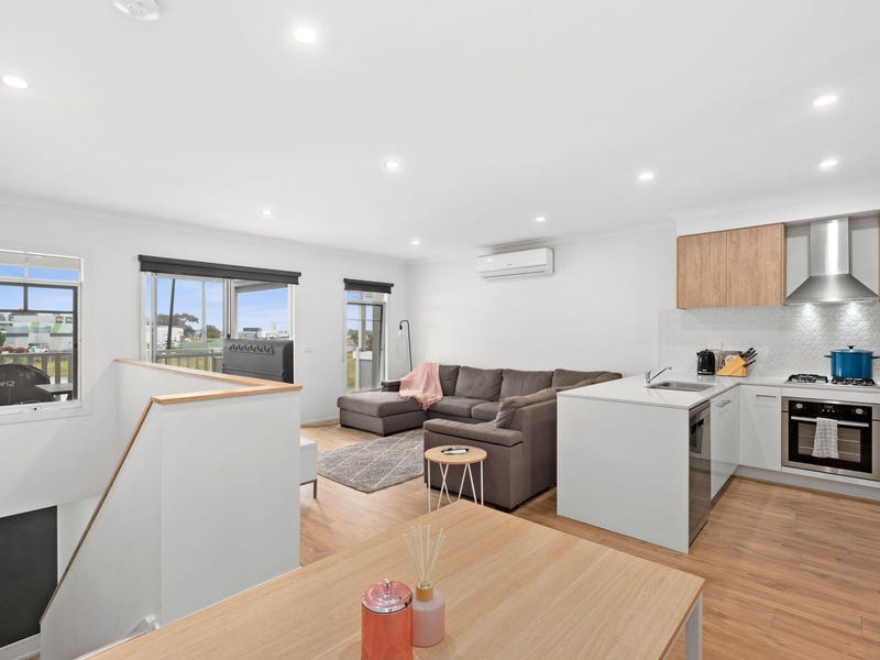 119 Carter Road, Armstrong Creek, VIC 3217