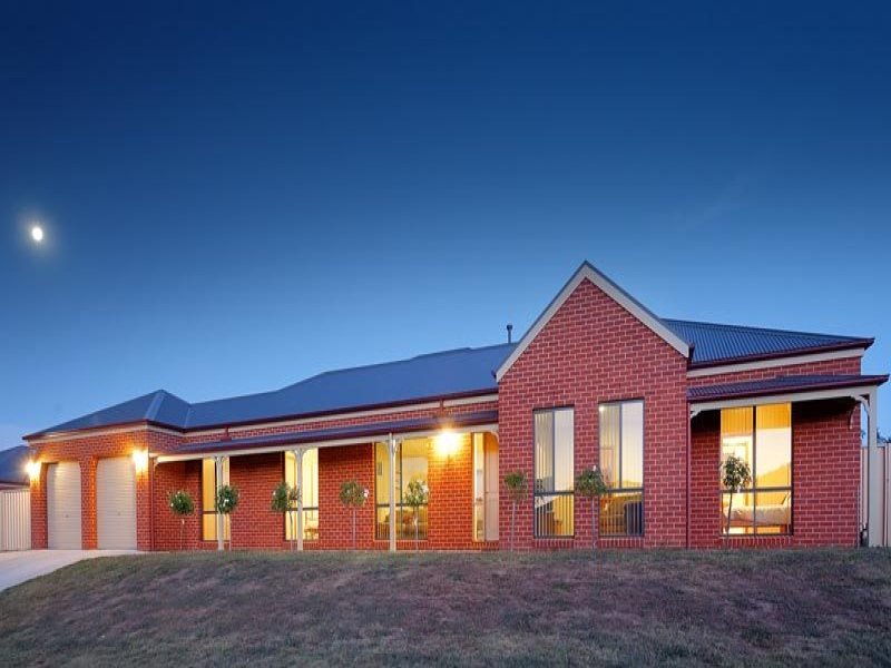 Property 106296021, Tangambalanga, Vic 3691 Property Details