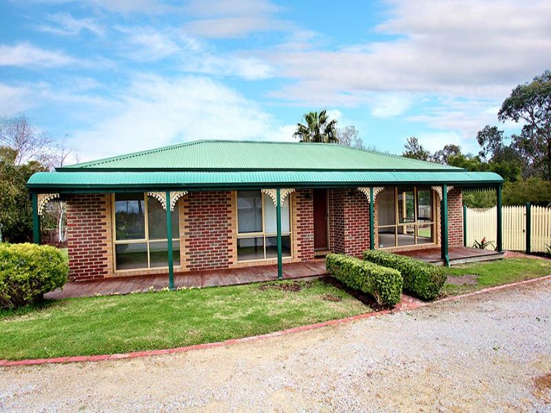 54 Clarendon Drive, Somerville, Vic 3912 Property Details